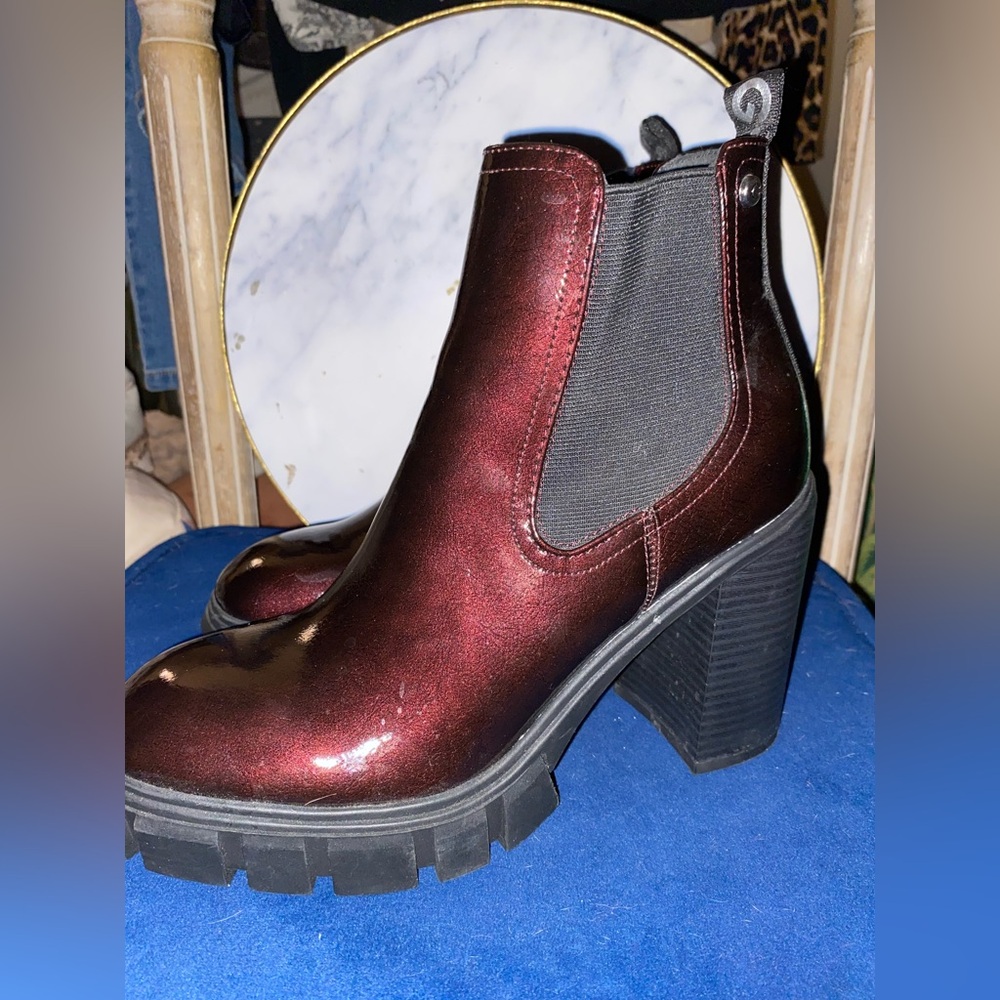 Guess boots by GBG